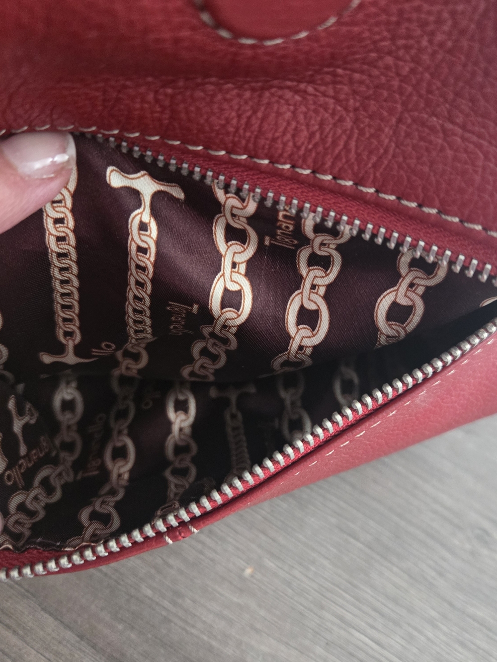 Y2K Vtg Tignanello Womens Red Pebbled Leather Crossbody Purse Handbag Med Size - Picture 16 of 16